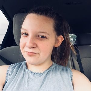 Meet your Posher, Addison